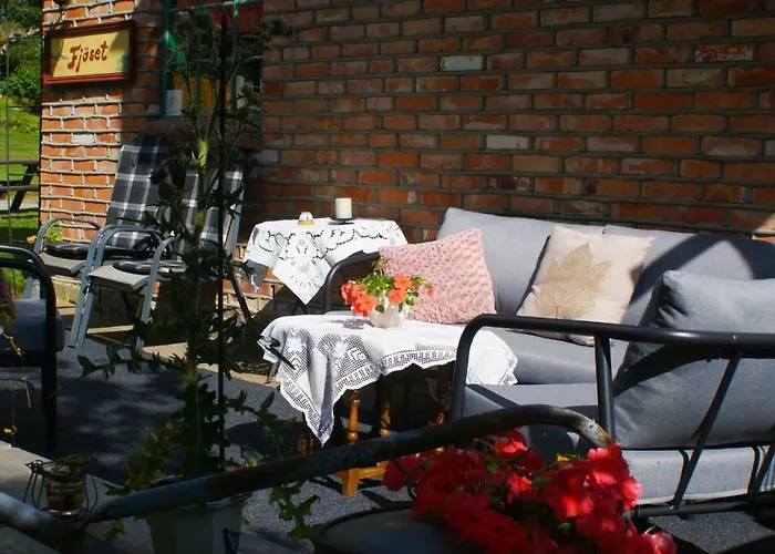 Fjoset Pa Knardal *